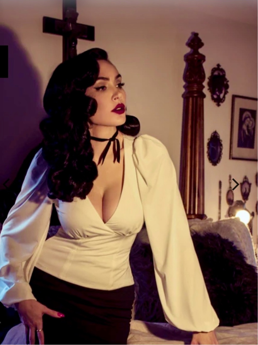 Le Femme en Noir Ivory Puff Sleeve Surplice Top Size M Romantic Peplum Blouse - Picture 1 of 5